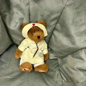 Boyd’s Bear Nurse Florence Nightingale
